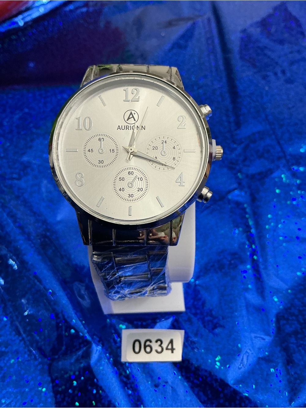 Silver Men's Dress Watch - Silver Dial